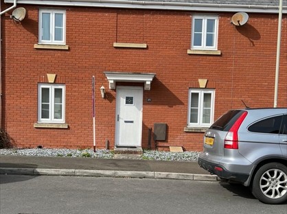 3 Bed Terraced House, Culm Grove, EX2