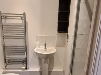 2 Bed Flat, Serenity Close, HA2