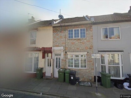 2 Bed Terraced House, Knox Road, PO2