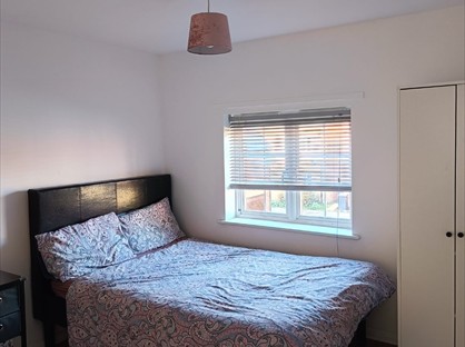 3 Bed Semi-Detached House, Exley Square, LN2