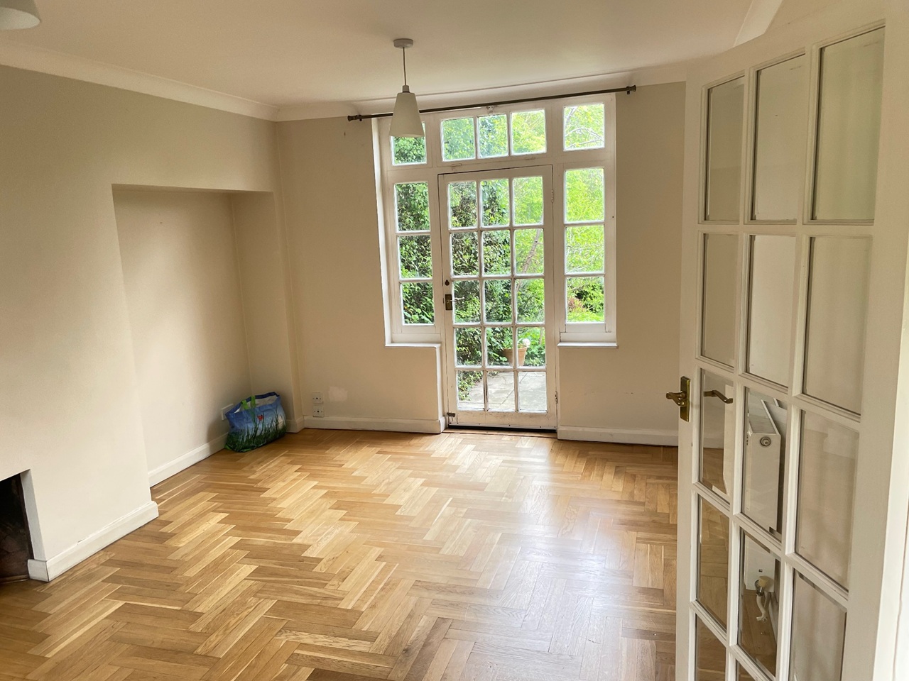 1 Bed Flat, Howes Place, CB3 photo 5