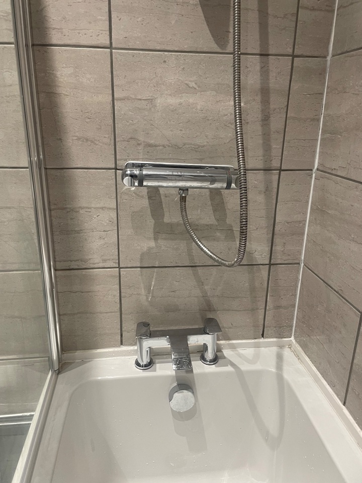 Additional image 7 of 2 Bed Flat, Ayres Road, M16, N1 7GU