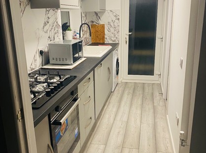 Studio Flat, Fernieside Crescent, EH17