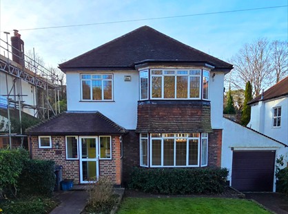 3 Bed Detached House, Byron Avenue, CR5