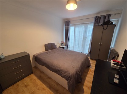 Room in a Shared House, Mille Ridge, HA8