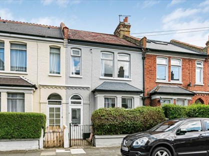 Room in a Shared House, Crusoe Road, CR4