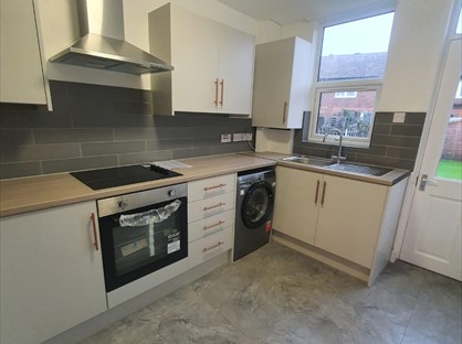 3 Bed Terraced House, Dublin Avenue, E8