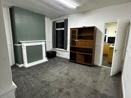 2 Bed Terraced House, Tythebarn Street, BB3