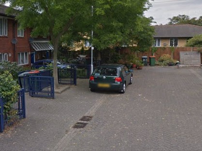 4 Bed Terraced House, Ashen, E6