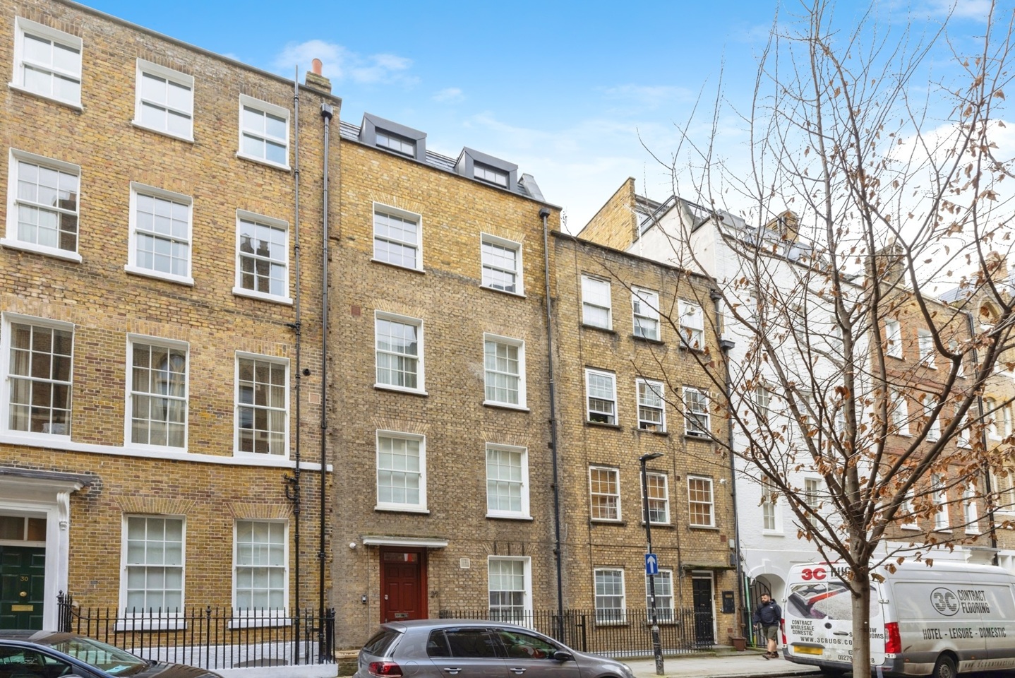 London - 2 Bed Flat, Old Gloucester St, WC1N - To Rent Now for £3,600. ...