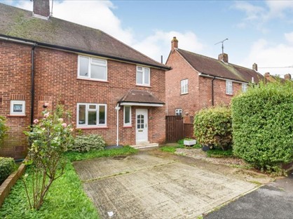 3 Bed Semi-Detached House, Langton Avenue, CM1