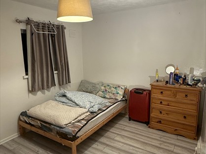 Room in a Shared House, Cleeve Green, BA2