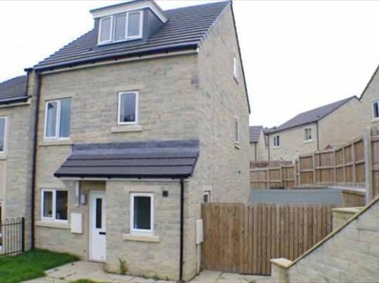 Room in a Shared House, Broad Lea, HX5