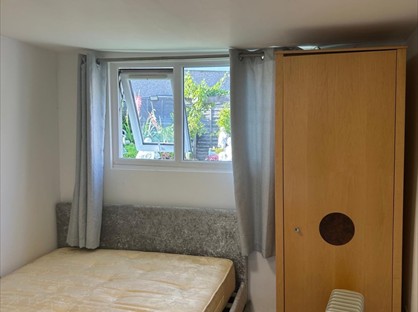 Studio Flat, Kingshill Avenue, UB5