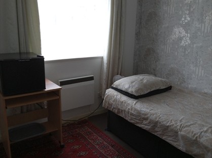 Room in a Shared House, Haygreen Close, KT2