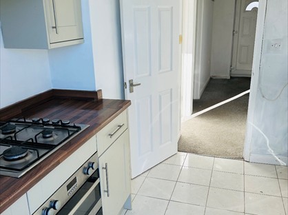 3 Bed Semi-Detached House, Rutland Avenue, HP12