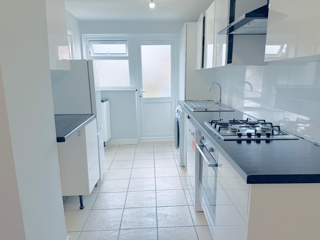 Additional image 2 of 2 Bed Flat, Northfield Road, RG1, N1 7GU