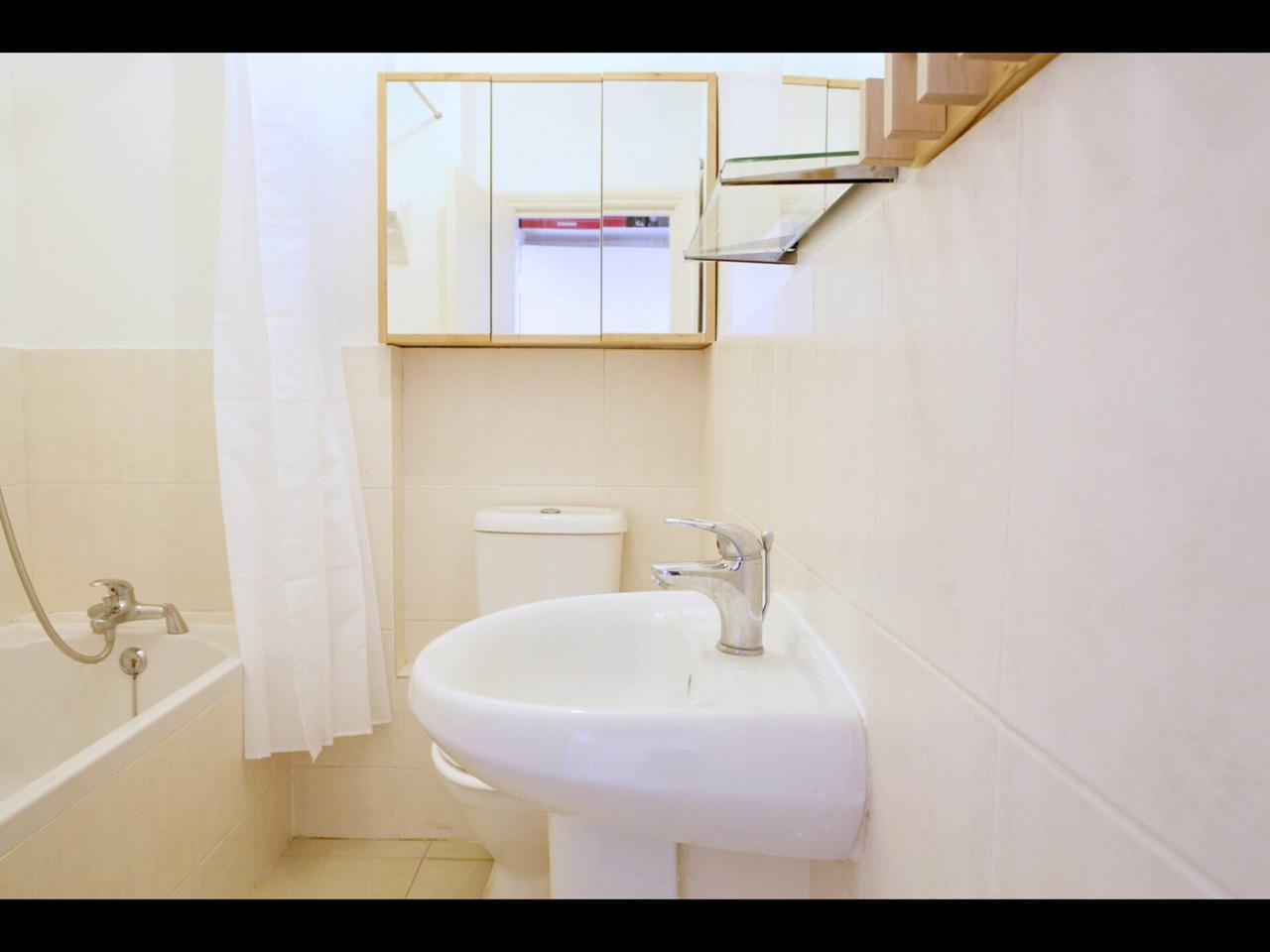 1 Bed Flat, Fleet Road, NW3 photo 4