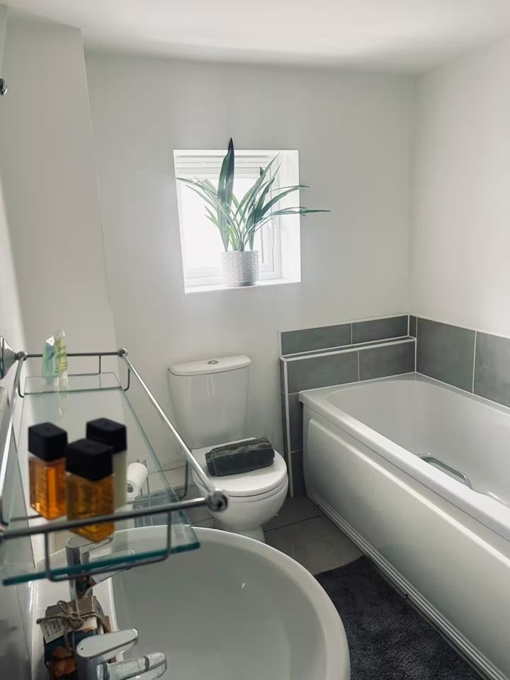 Additional image 10 of 2 Bed Semi-Detached House, Watkin Road, LE2, N1 7GU