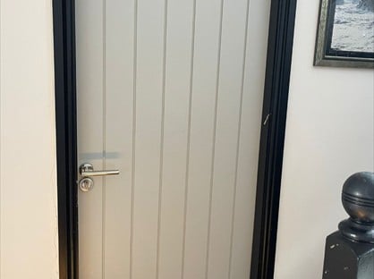 Room in a Shared House, Alice St, SR2