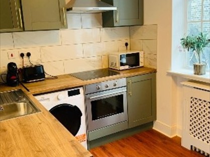 1 Bed Flat, Seymour Street, W1H