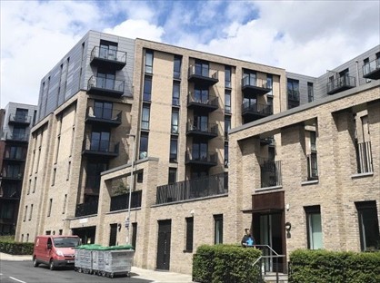 2 Bed Flat, Lockside Lane, M5