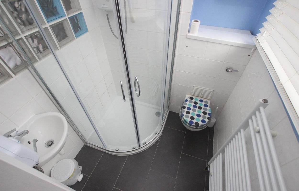 Additional image 7 of Room in a Shared House, Gloucester Road, RG30, N1 7GU