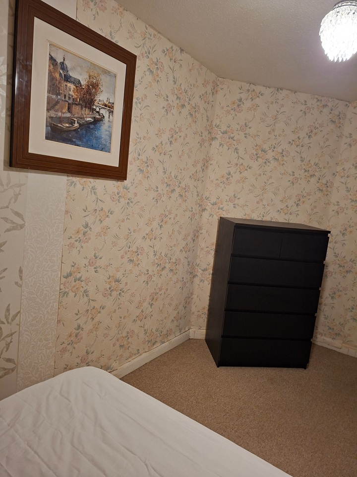 Additional image 6 of Room in a Shared Flat, Hewitt Avenue, CV6, N1 7GU