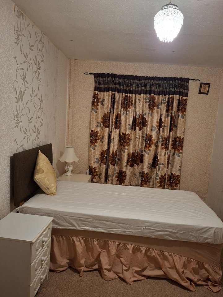Additional image 9 of Room in a Shared Flat, Hewitt Avenue, CV6, N1 7GU