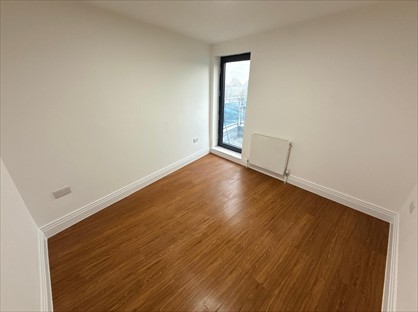 2 Bed Flat, Barge Drive, UB2