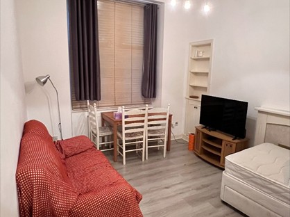 1 Bed Flat, Brighton Place, G51