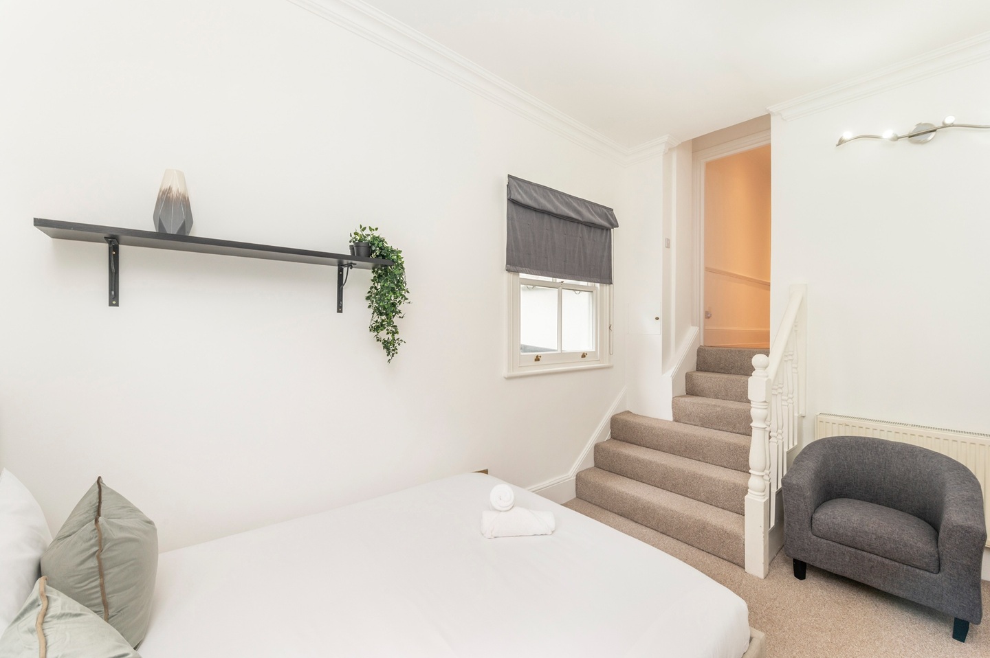 Additional image 5 of 2 Bed Flat, Philbeach Gardens, SW5, N1 7GU