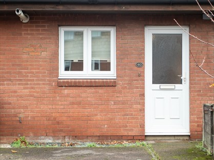 2 Bed Terraced House, Tintern Close, SW19