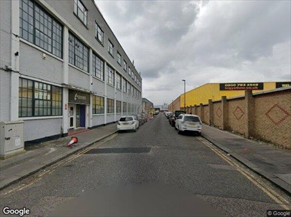 Studio Flat, Peall Road, CR0