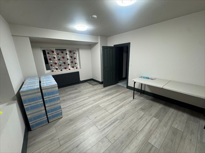 Studio Flat, St. Marys Crescent, TW7