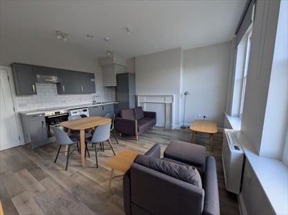 2 Bed Flat, Hills Road, CB2