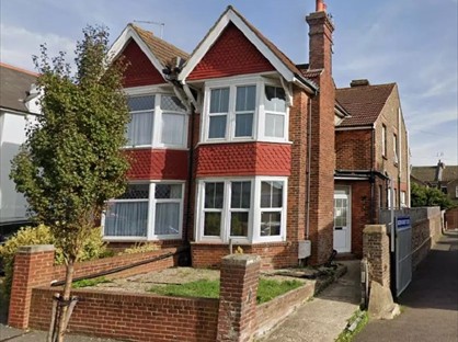 6 Bed Semi-Detached House, Cavendish Avenue, BN22