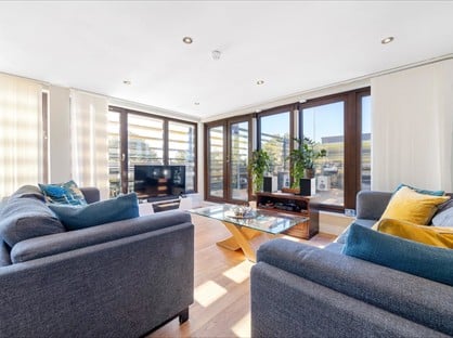 3 Bed Flat, Brixton Hill, SW2