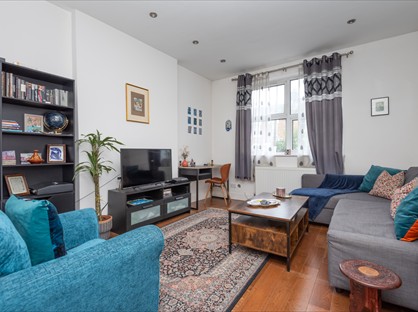 2 Bed Flat, Palm Court, N10