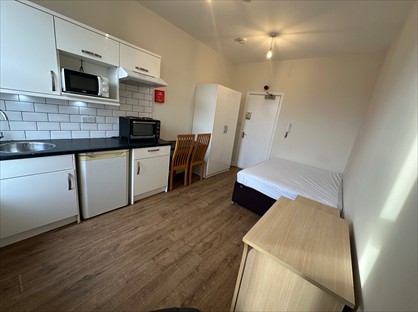 Room in a Shared House, East Parade, HG1