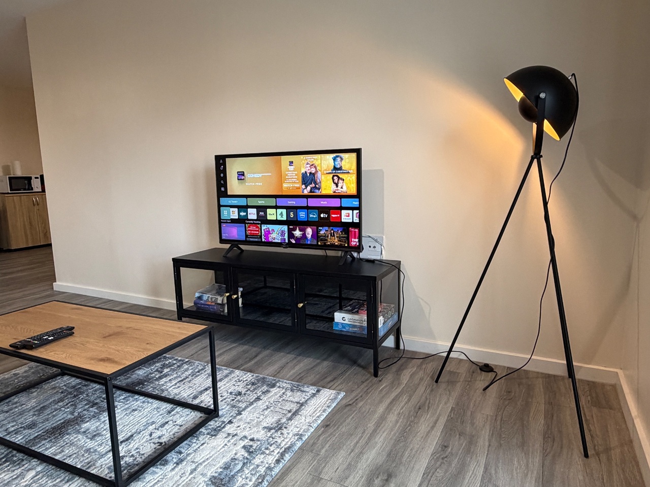 2 Bed Flat, Drawbridge House, M15 photo 5