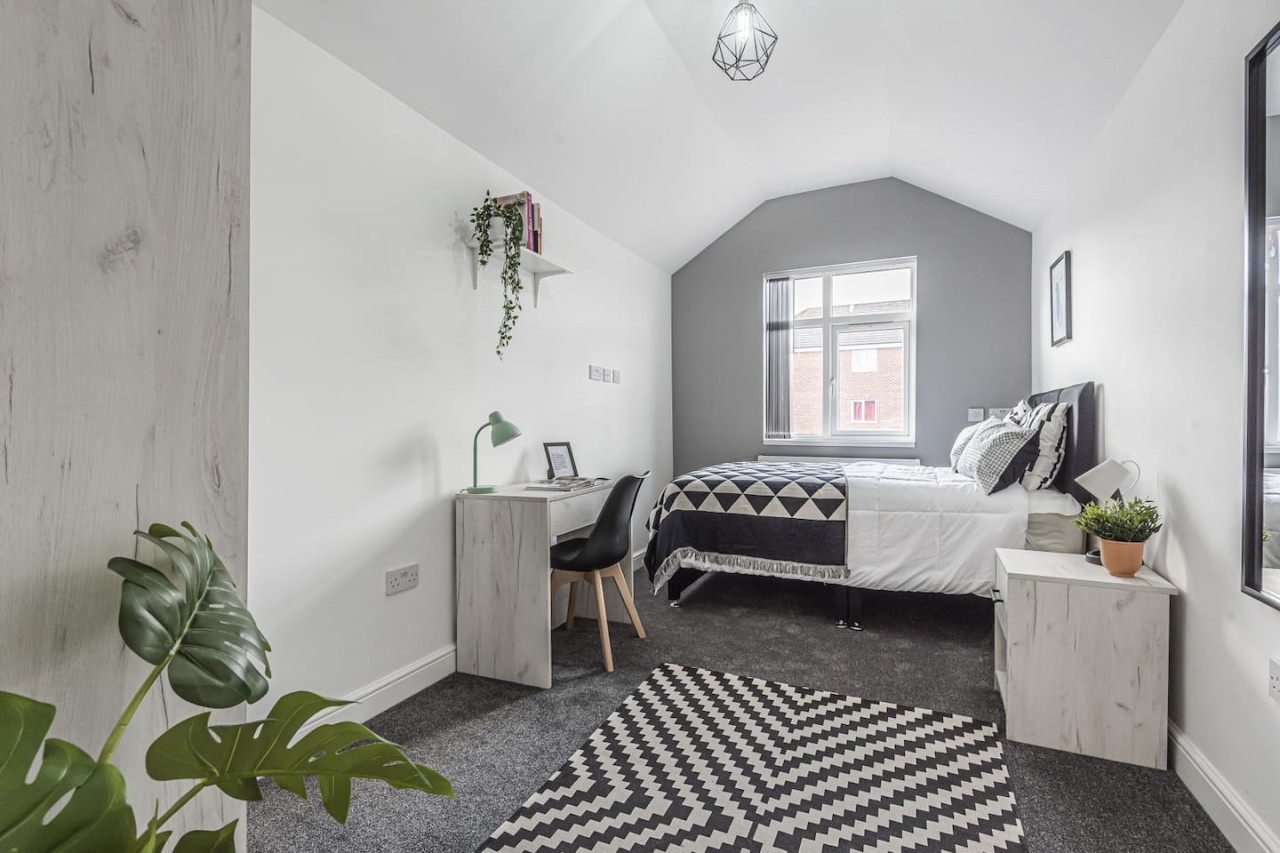 Additional image 7 of 6 Bed Terraced House, Bolingbroke Road, CV3, N1 7GU