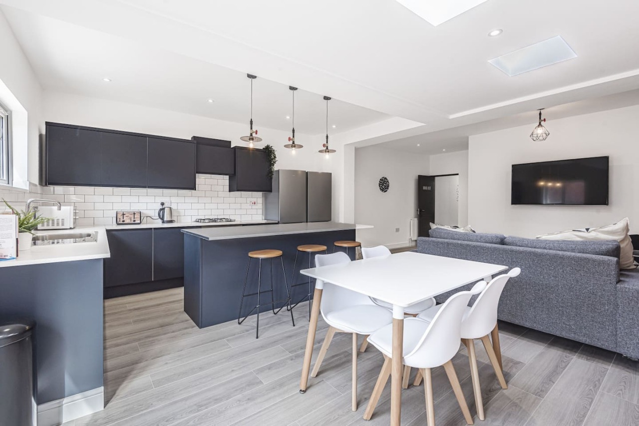 Additional image 17 of 6 Bed Terraced House, Bolingbroke Road, CV3, N1 7GU