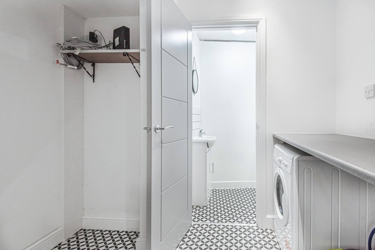 Additional image 19 of 6 Bed Terraced House, Bolingbroke Road, CV3, N1 7GU