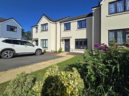 2 Bed Terraced House, Cross Park, EX39