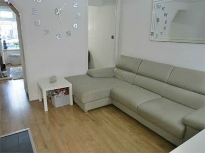 2 Bed Terraced House, Cannon Road, WD18