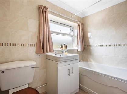 Room in a Shared House, Yorktown Road, GU47