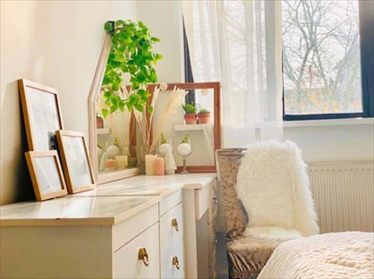 Room in a Shared Flat, Summerwood Road, TW7