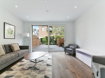 3 Bed Terraced House, Wansey Street, SE17