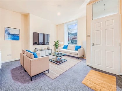 2 Bed Terraced House, Lion Street, BB5